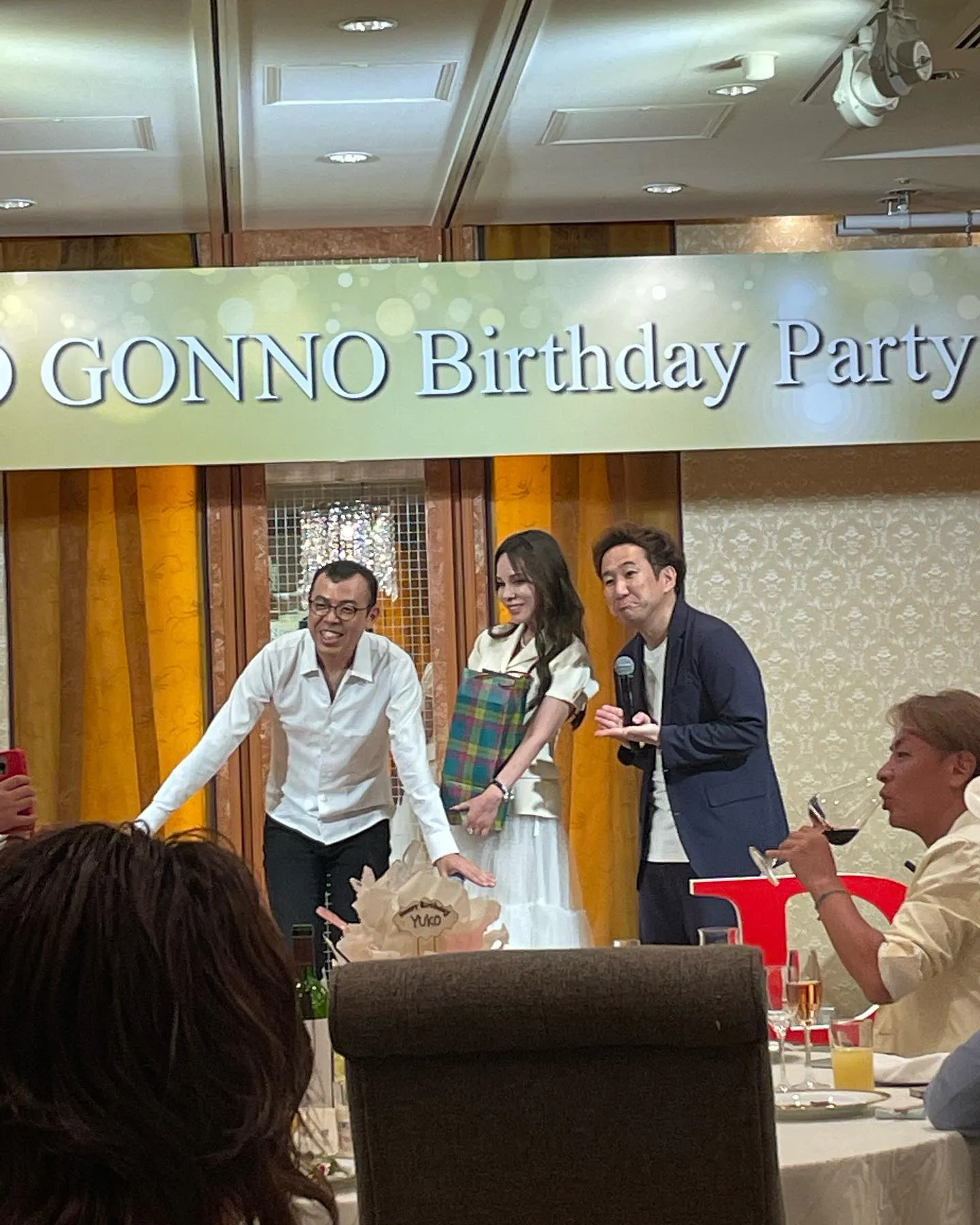優子社長の誕生日パーティーに参加させて頂きました！（REVI...